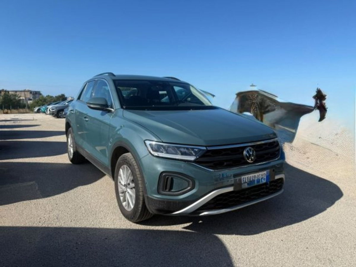 Volkswagen T-Roc 2.0 tdi Life 115cv (4)