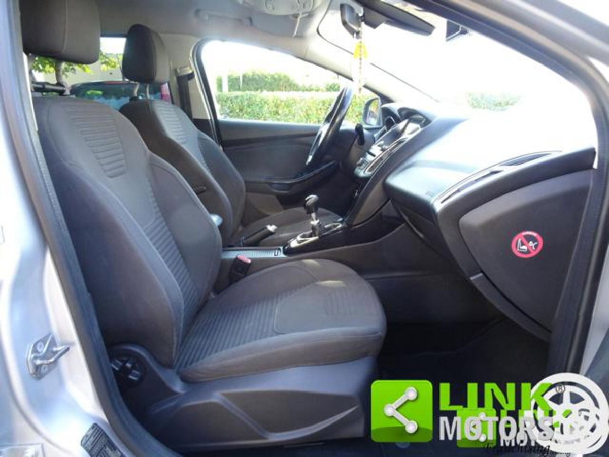 Ford Focus Station Wagon 1.5 TDCi 120 CV Start&Stop SW Titanium (14)