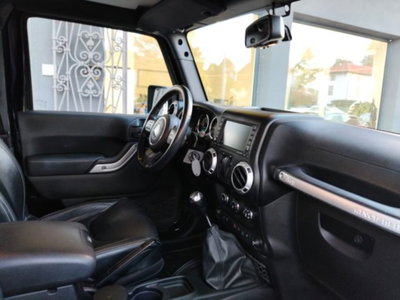Jeep Wrangler 2.8 CRD DPF Sahara Auto (12)