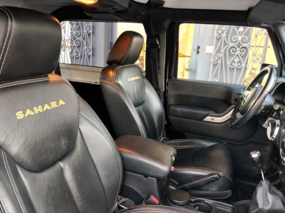 Jeep Wrangler 2.8 CRD DPF Sahara Auto (13)