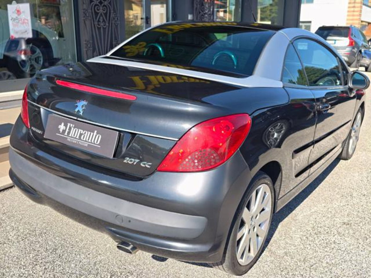 Peugeot 207 Cabrio HDi 110CV CC Tecno (3)