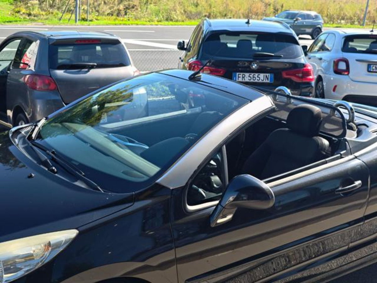 Peugeot 207 Cabrio HDi 110CV CC Tecno (7)