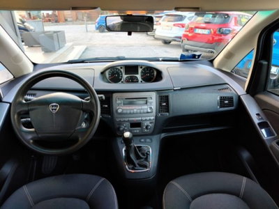 Lancia Musa 1.3 Mjt 95 CV DFN Gold (13)