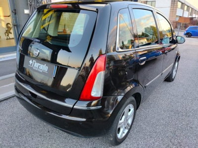 Lancia Musa 1.3 Mjt 95 CV DFN Gold (5)