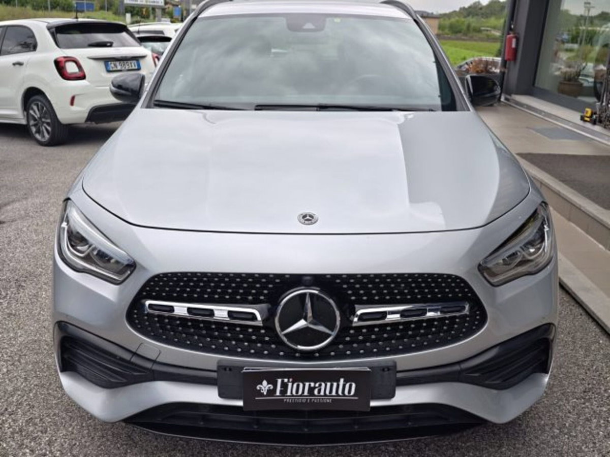 Mercedes-Benz GLA SUV 200 d Automatic Premium