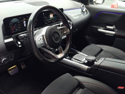 Mercedes-Benz GLA SUV 200 d Automatic Premium (15)