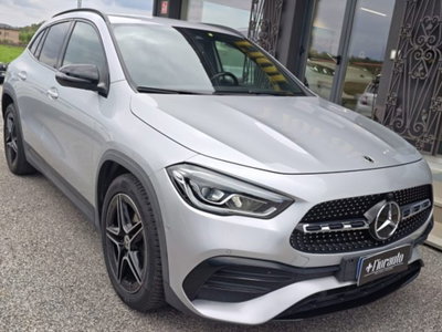 Mercedes-Benz GLA SUV 200 d Automatic Premium (2)
