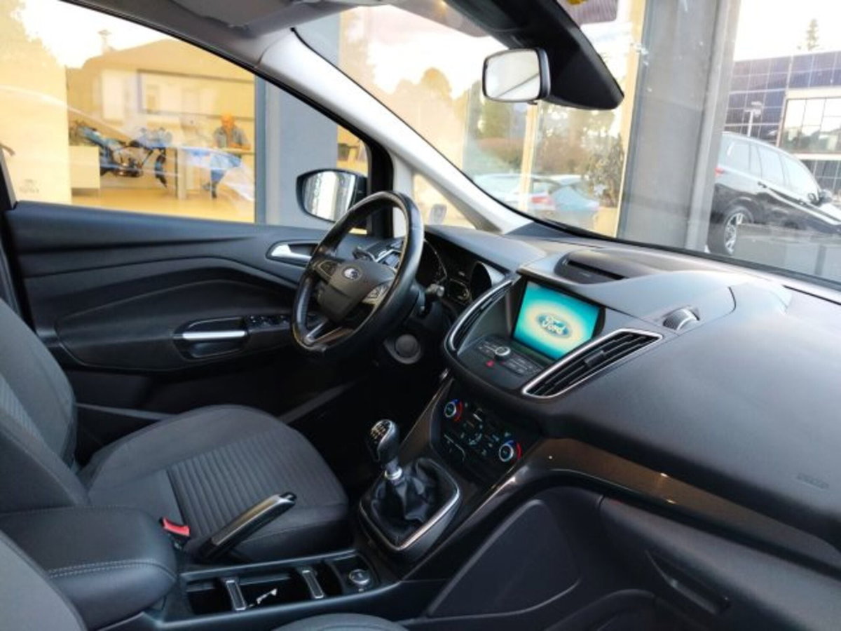Ford C-Max 1.5 TDCi 120CV Start&Stop Titanium (4)