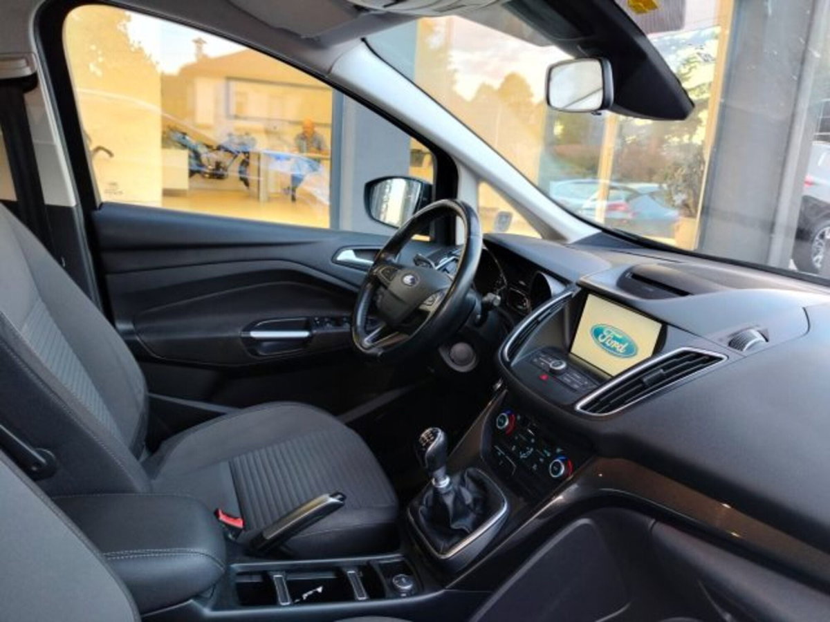 Ford C-Max 1.5 TDCi 120CV Start&Stop Titanium (5)