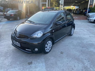 Toyota Aygo 1.0 12V VVT-i 5 porte Active Connect usata