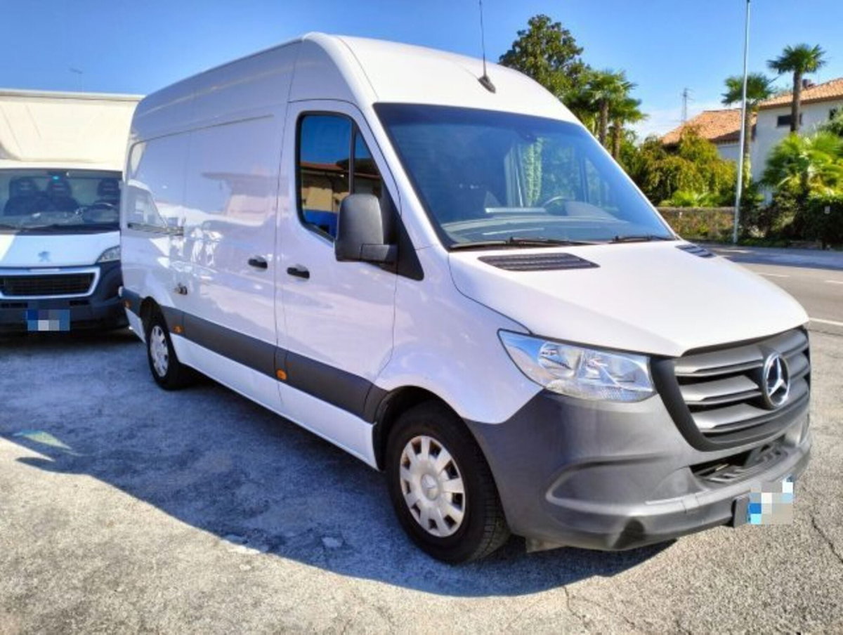 Mercedes-Benz Sprinter F37/35 311 CDI RWD TA Furgone (3)