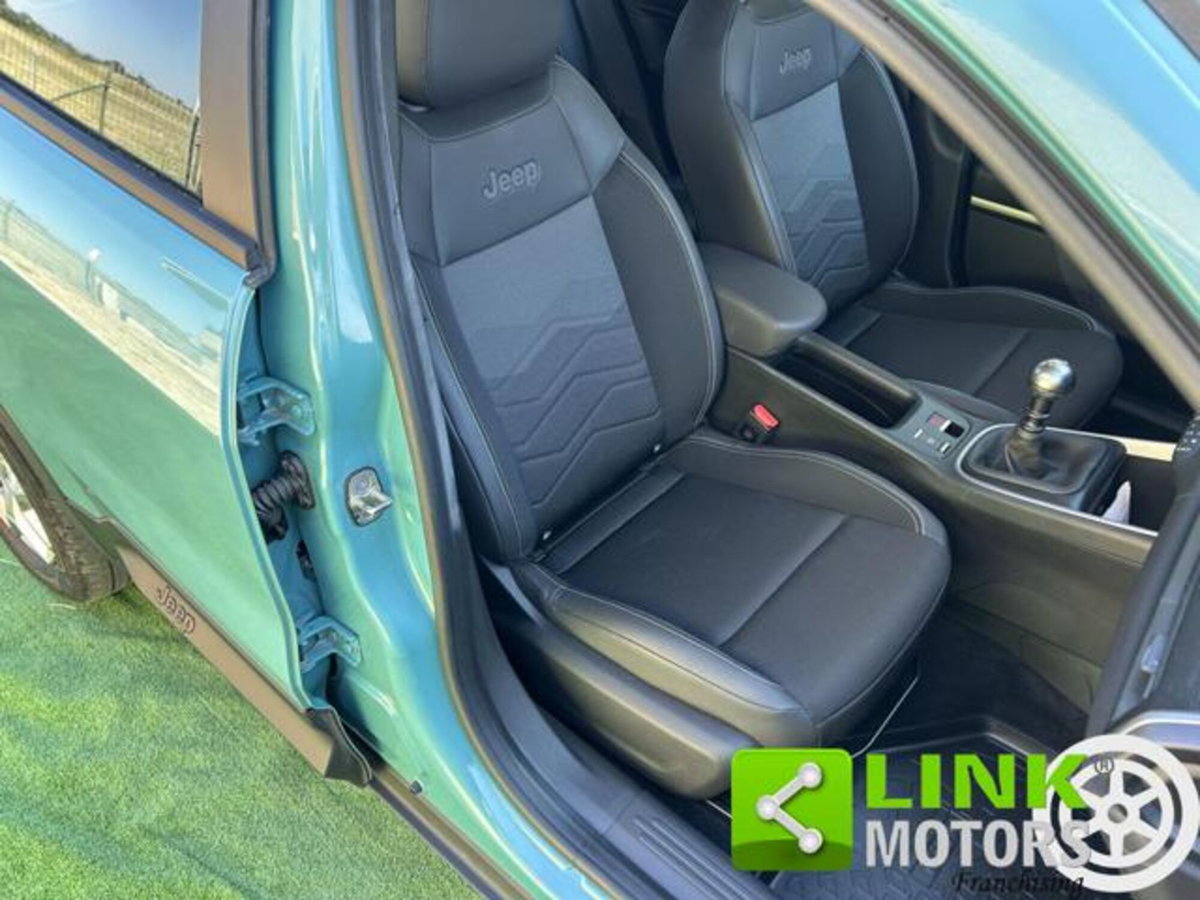 Jeep Avenger 1.2 turbo Altitude fwd 100cv (10)