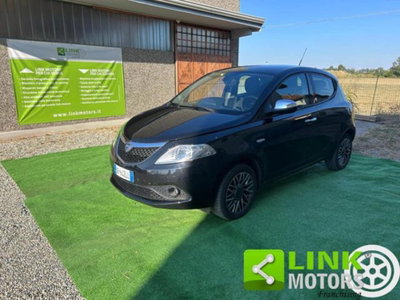 Lancia Ypsilon 1.2 69 CV 5 porte GPL Gold Plus usata