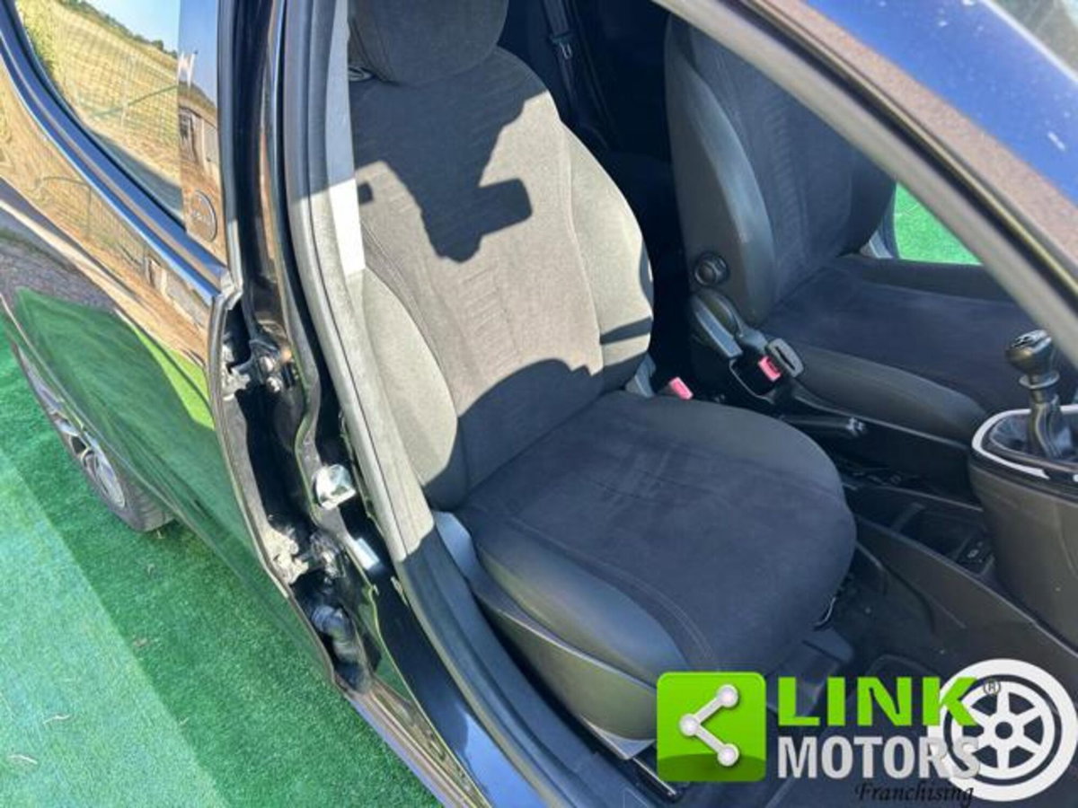 Lancia Ypsilon 1.2 69 CV 5 porte GPL Gold Plus (10)