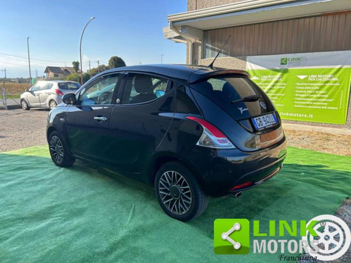 Lancia Ypsilon 1.2 69 CV 5 porte GPL Gold Plus (7)