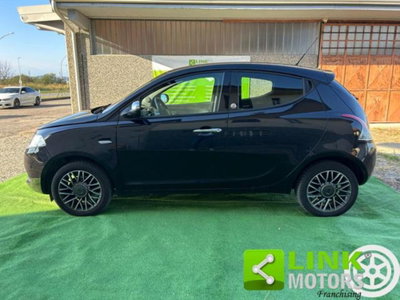 Lancia Ypsilon 1.2 69 CV 5 porte GPL Gold Plus (8)