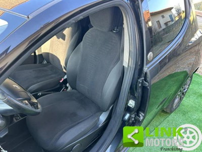 Lancia Ypsilon 1.2 69 CV 5 porte GPL Gold Plus (9)