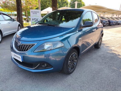 Lancia Ypsilon 1.0 FireFly 5 porte S&S Hybrid Ecochic Gold usata