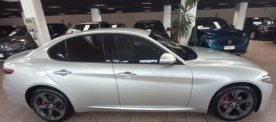 Alfa Romeo Giulia 2.2 Turbodiesel 190 CV AT8 Executive (2)