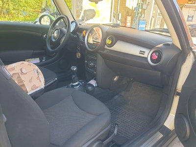 MINI Mini 1.6 16V One (55kW) (15)