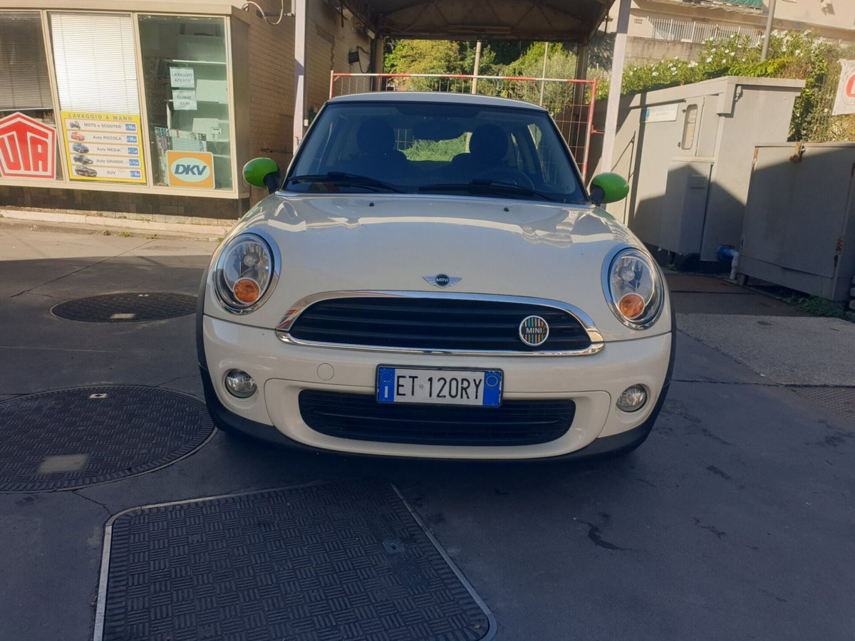 MINI Mini 1.6 16V One (55kW) (7)