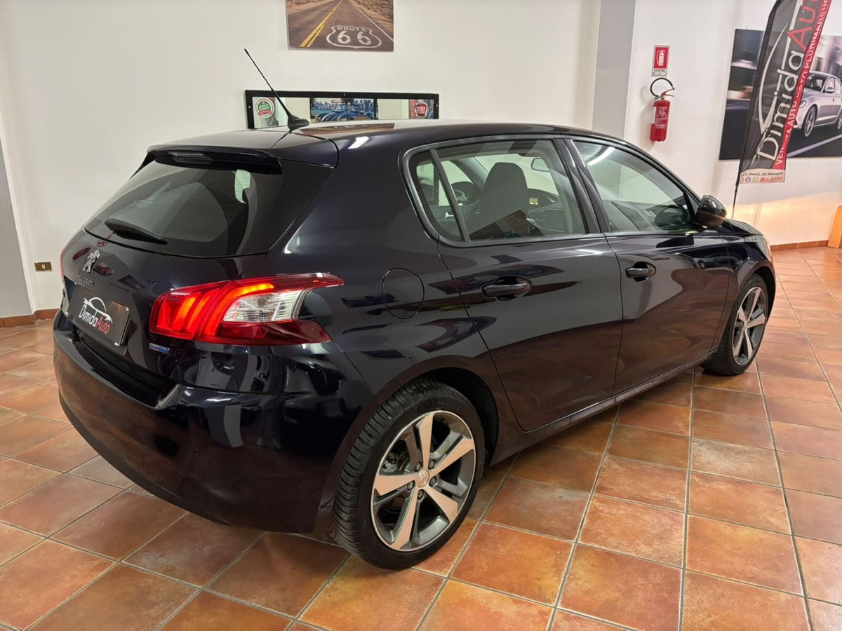 Peugeot 308 BlueHDi 100 S&S Active (11)