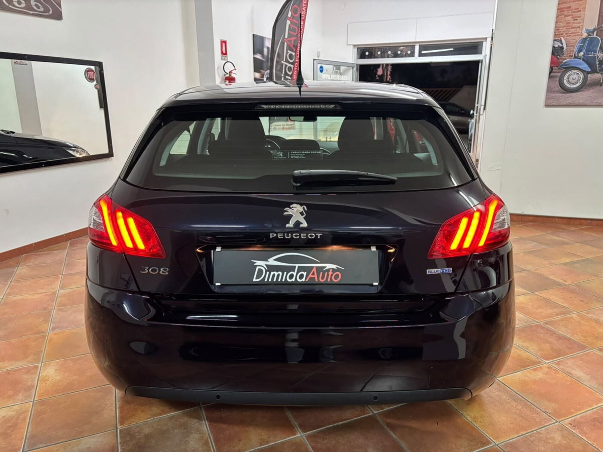 Peugeot 308 BlueHDi 100 S&S Active (7)