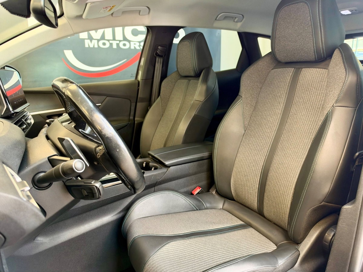 Peugeot 3008 BlueHDi 130 S&S EAT8 Allure Pack (10)