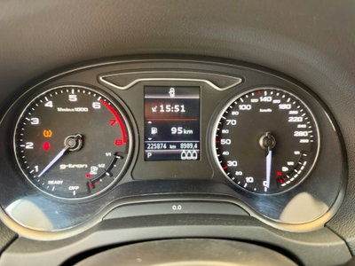Audi A3 Sportback 30 g-tron S tronic Admired (14)