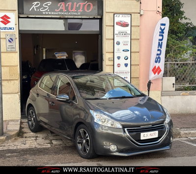 Peugeot 208 82 5 porte Allure usata