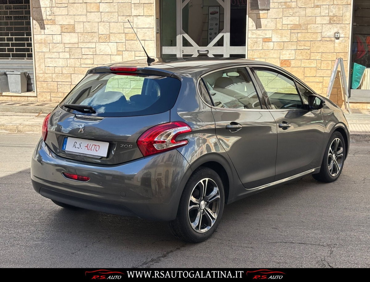 Peugeot 208 82 5 porte Allure (3)