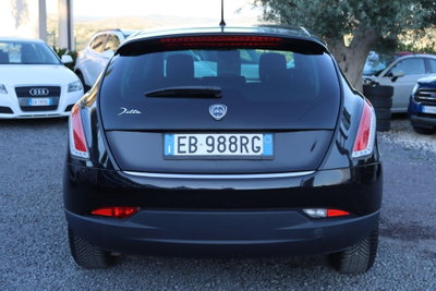 Lancia Delta 1.6 MJT DPF Platino (6)