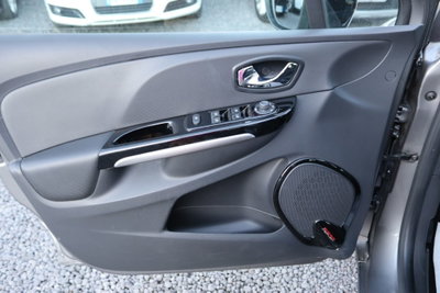 Renault Clio 1.5 dCi 8V 75CV 5 porte Costume National (10)