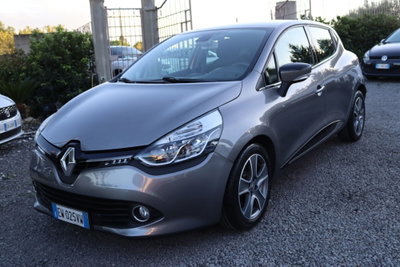 Renault Clio 1.5 dCi 8V 75CV 5 porte Costume National (2)