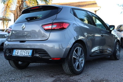 Renault Clio 1.5 dCi 8V 75CV 5 porte Costume National (7)