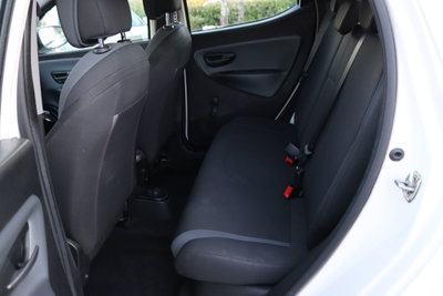 Lancia Ypsilon 1.2 69 CV 5 porte Silver (12)