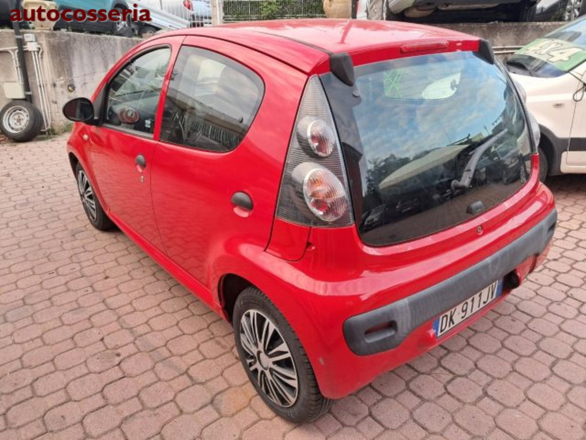 Citroen C1 1.0 5 porte (4)