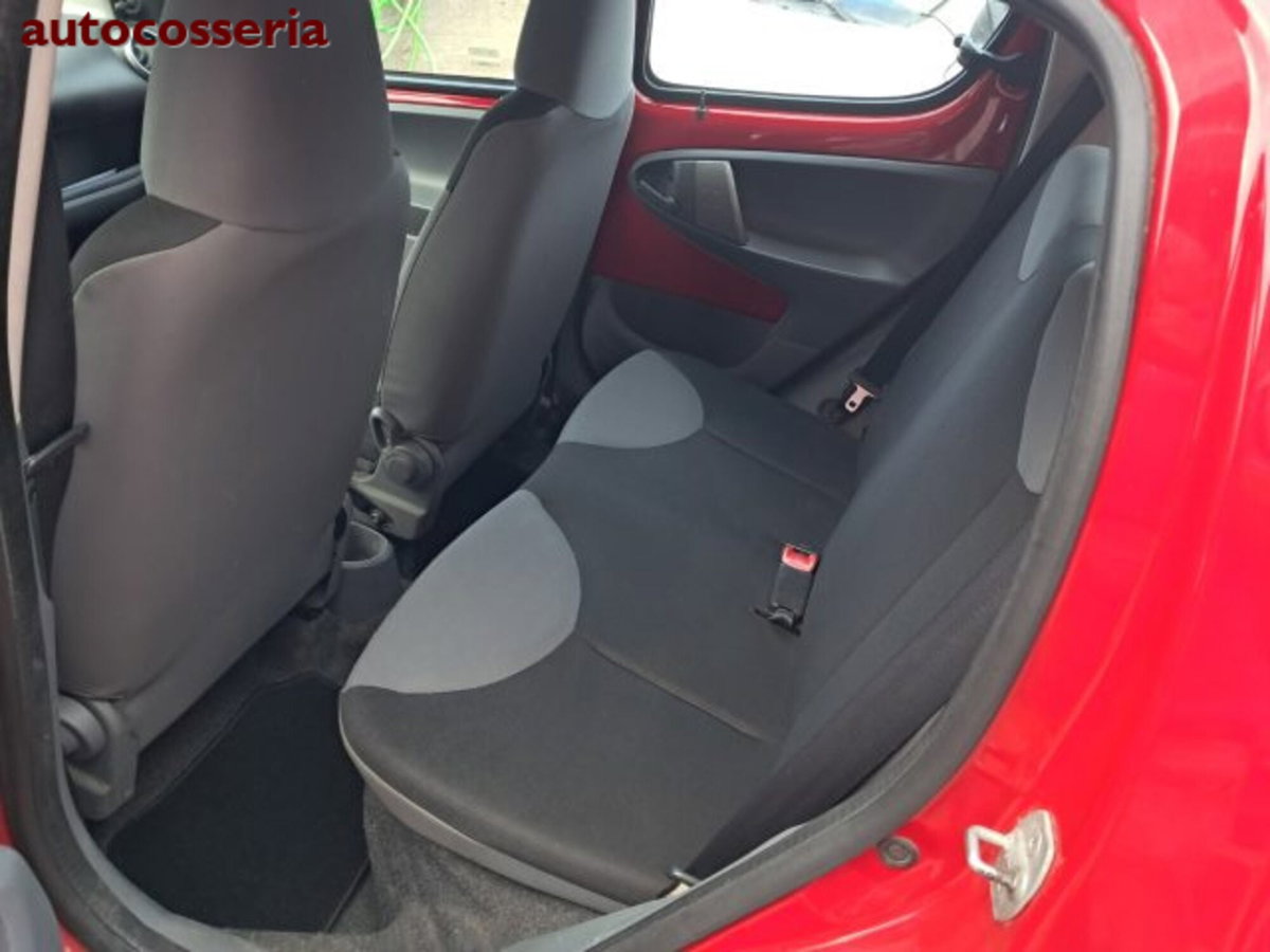 Citroen C1 1.0 5 porte (7)