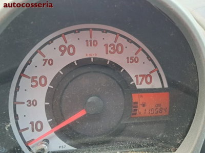 Citroen C1 1.0 5 porte (8)