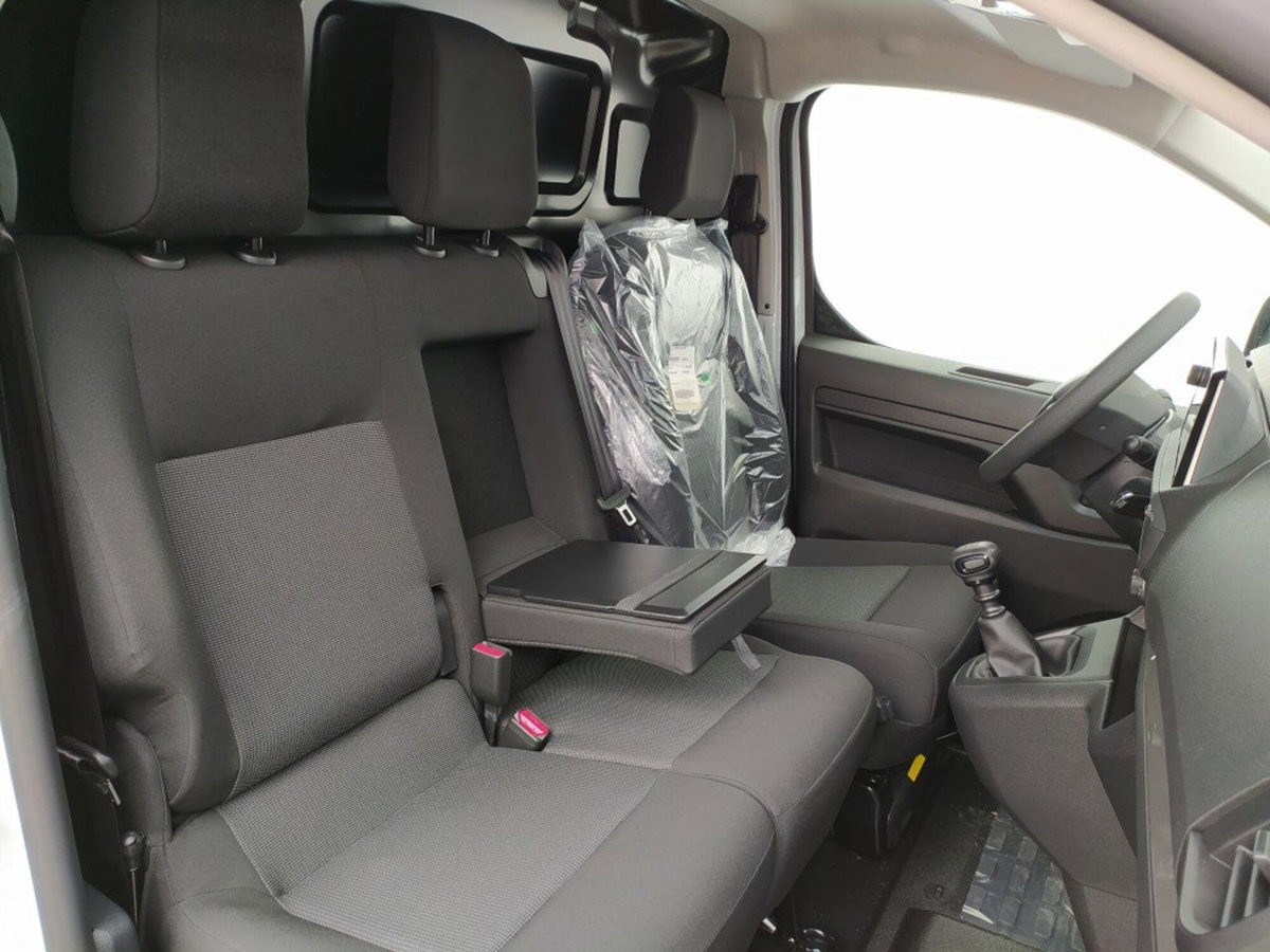 Peugeot Expert Furgone long 2.2 diesel 150cv S&S (8)