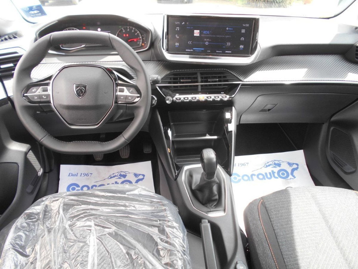 Peugeot 208 PureTech 100 Stop&Start 5 porte GT (12)
