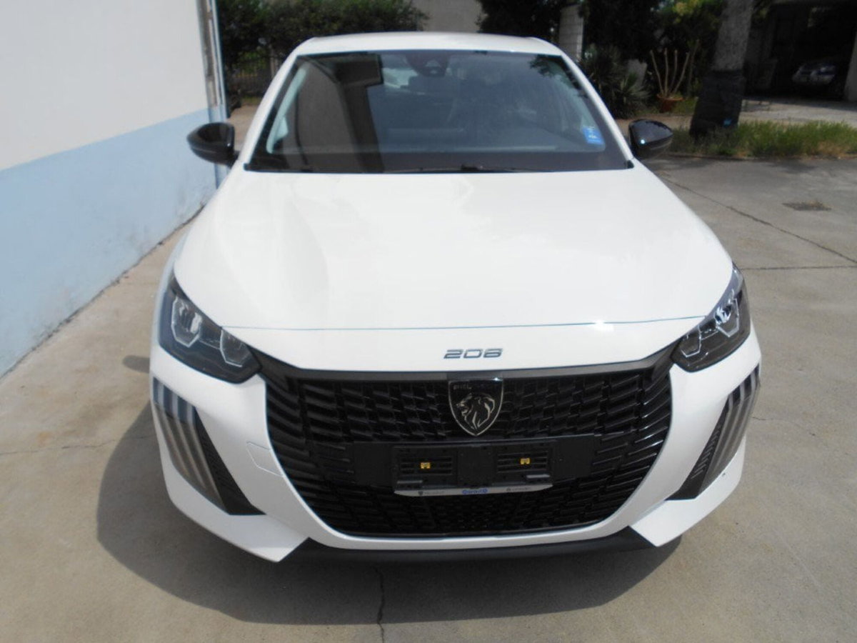 Peugeot 208 PureTech 100 Stop&Start 5 porte GT (7)