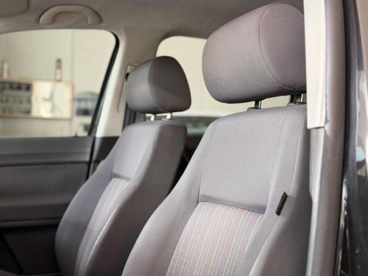 Volkswagen Polo Cross 1.4 16V (13)