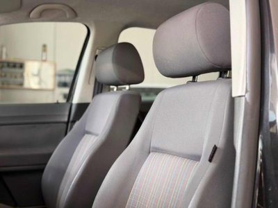 Volkswagen Polo Cross 1.4 16V (13)