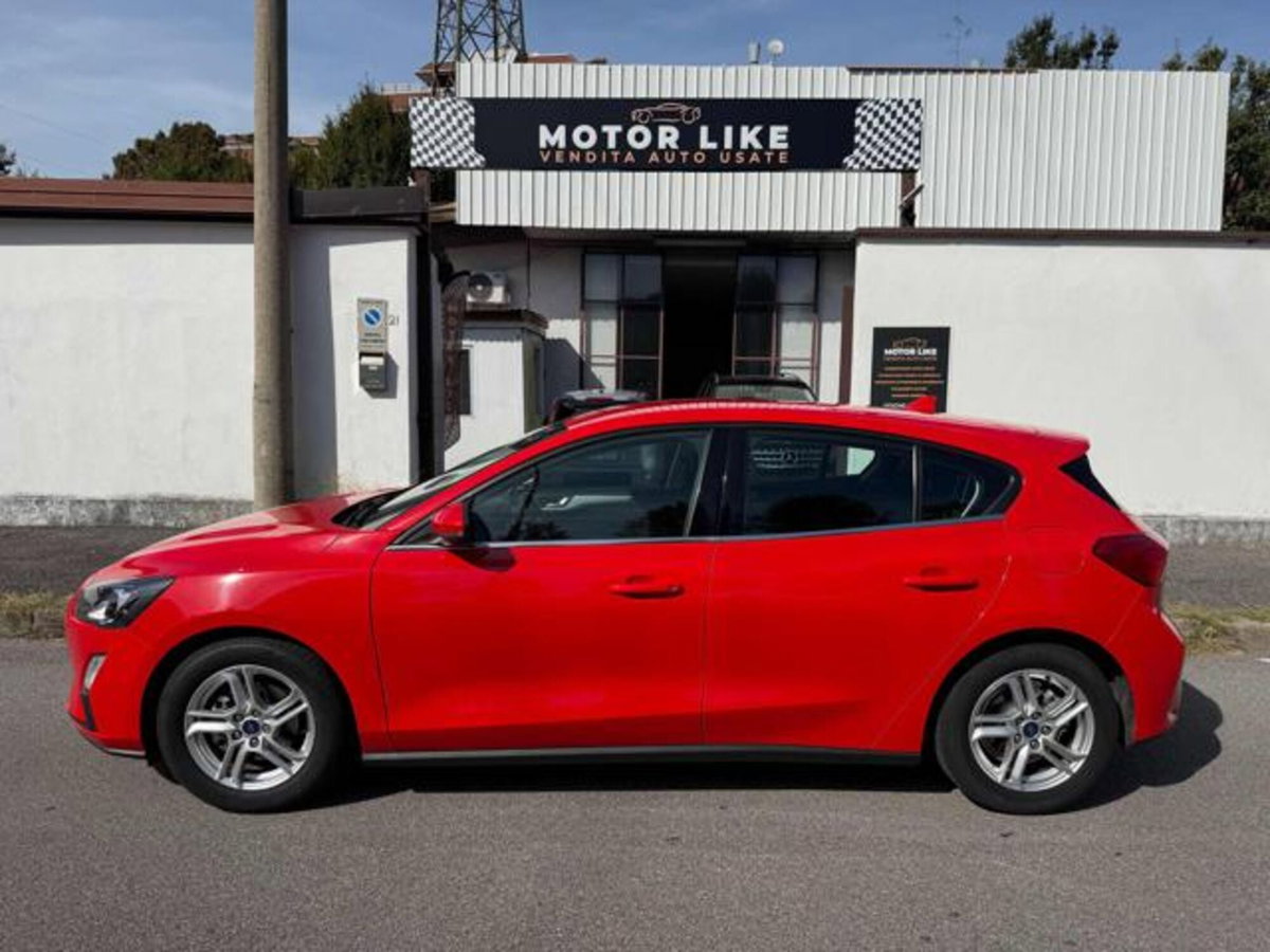 Ford Focus 1.0 EcoBoost 100 CV 5p. Business (2)