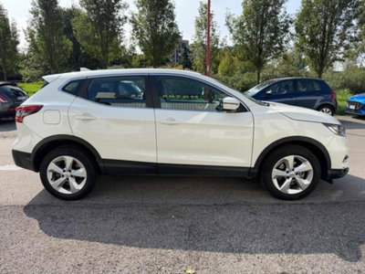 Nissan Qashqai 1.3 DIG-T 160 CV DCT Business (6)