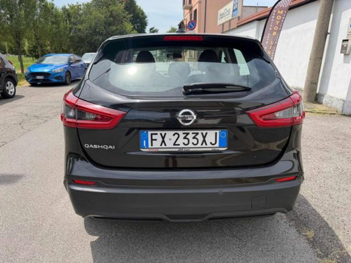 Nissan Qashqai 1.3 DIG-T 140 CV Acenta (4)