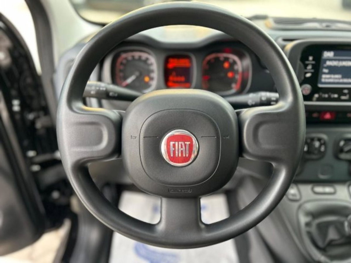 Fiat Panda 1.0 FireFly S&S Hybrid City Cross (9)