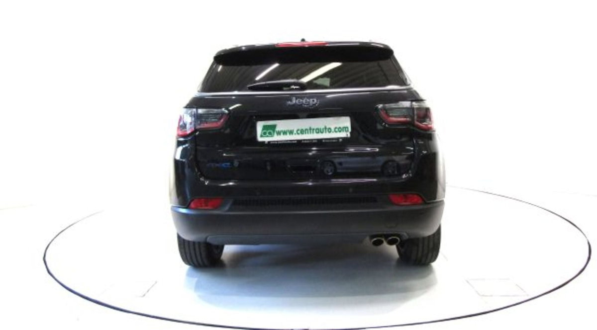 Jeep Compass 1.3 T4 240CV PHEV AT6 4xe S (4)