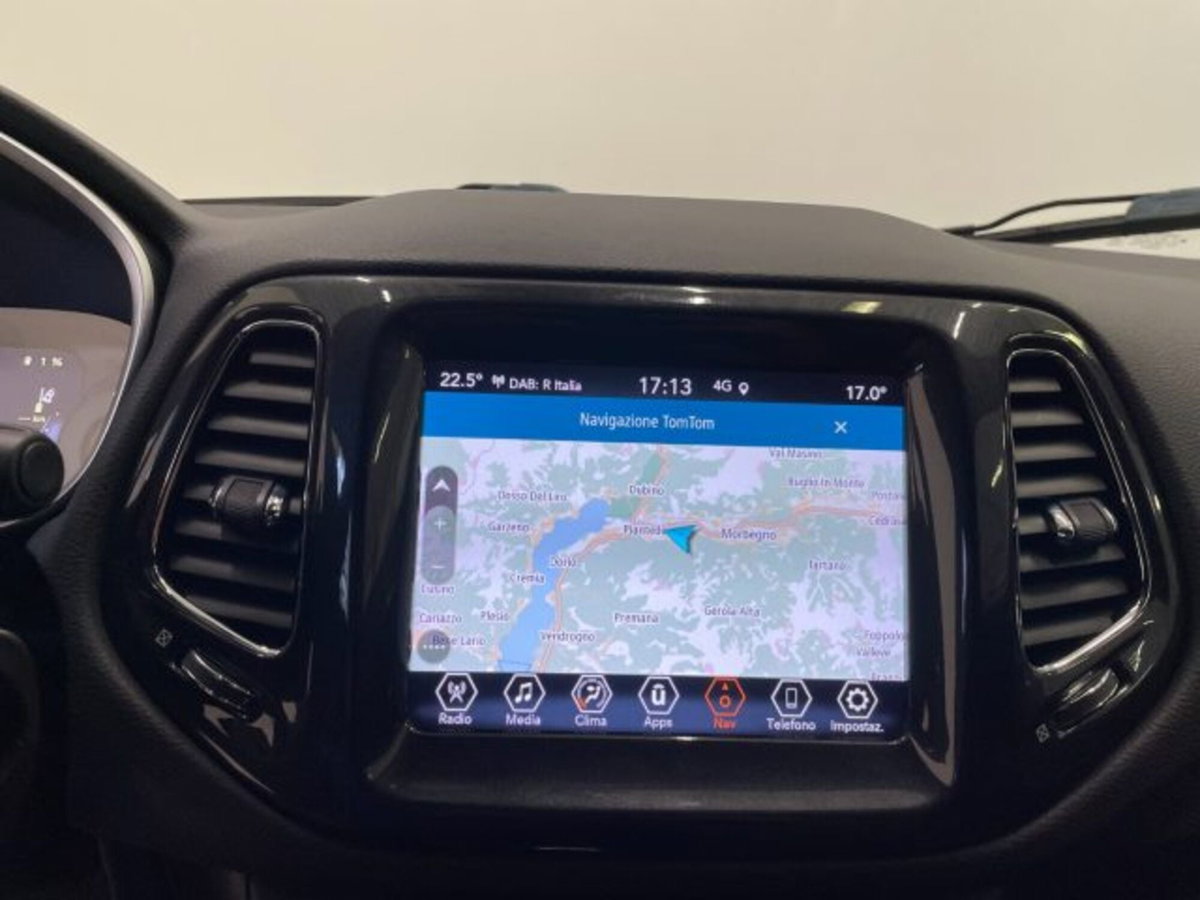 Jeep Compass 1.3 T4 240CV PHEV AT6 4xe S (8)